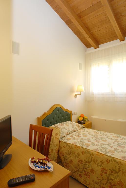 Villa Aretusi Bologna Exteriör bild
